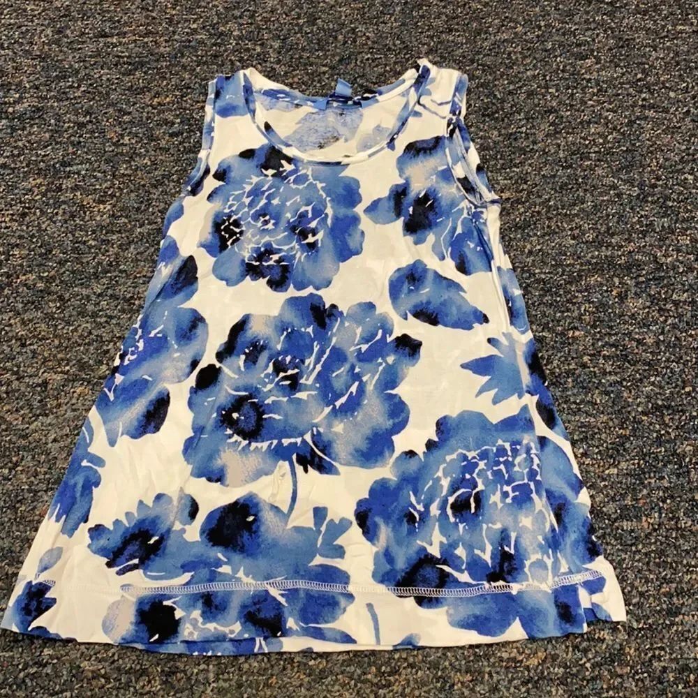 Simply Vera Floral Top sz. XS